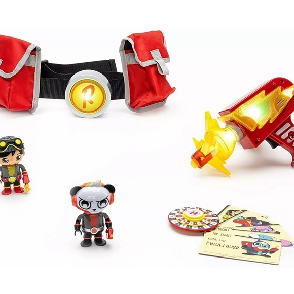 RYAN'S WORLD Super Spy Belt - Ultimate Accessory for Your Secret Agent -… - Picture 3 of 6